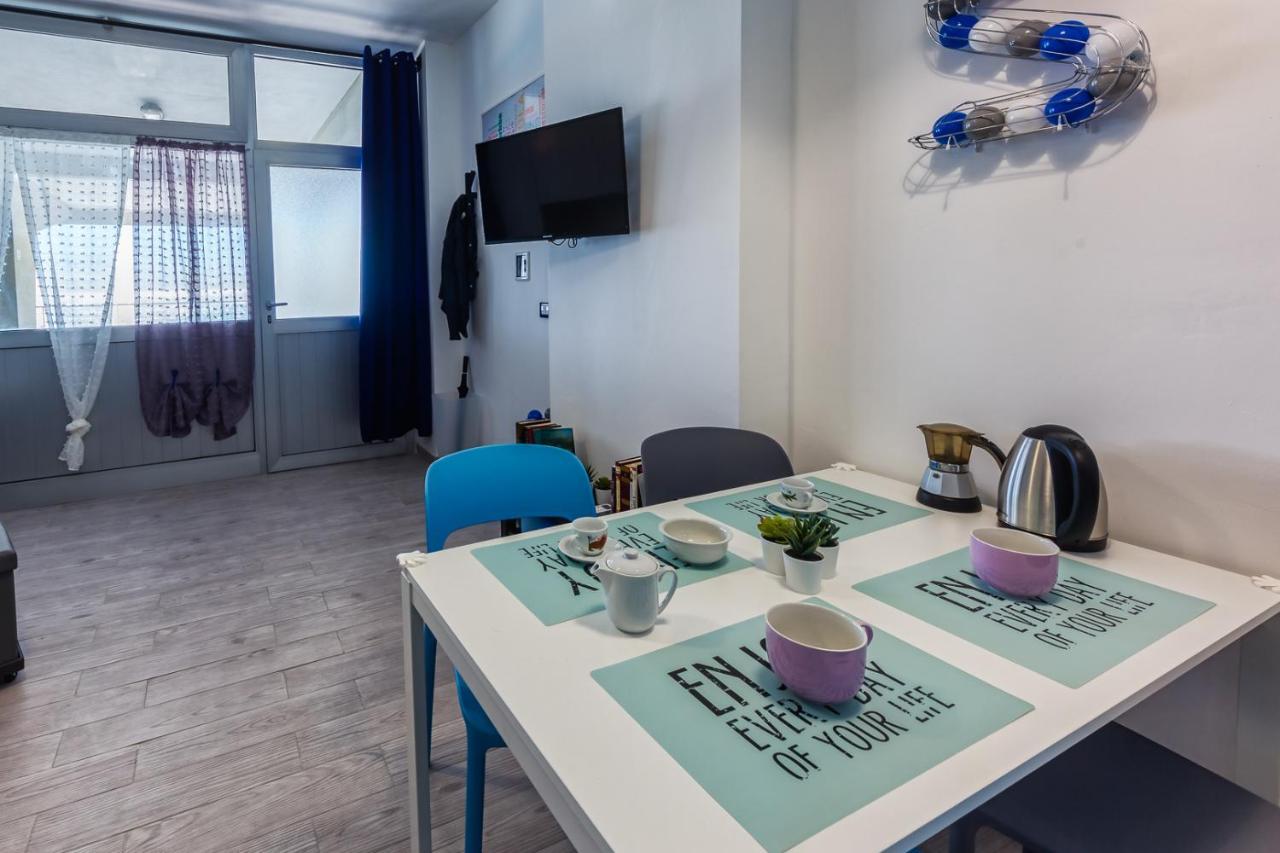 Apartmán Casaviva - Grazioso Bilocale Sul Mare A Ospedaletti Exteriér fotografie